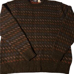 Men's Brown Patterned Crewneck Sweater 100 percent Shetland wool very nice XL